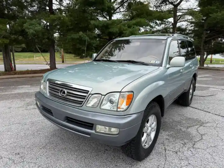 2003 Lexus LX 470