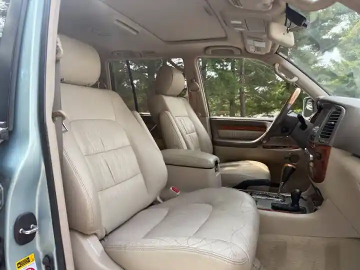 2003 Lexus LX 470