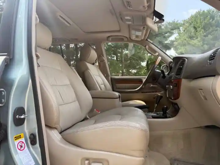 2003 Lexus LX 470