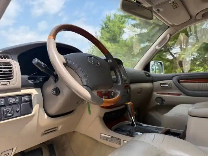2003 Lexus LX 470