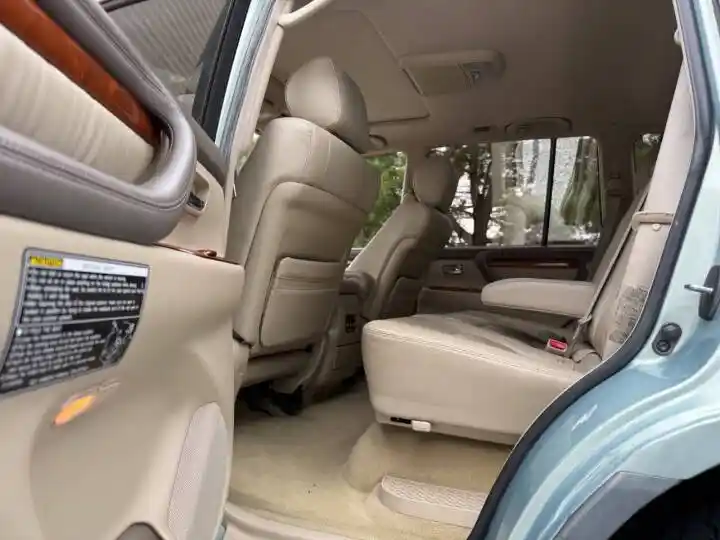 2003 Lexus LX 470