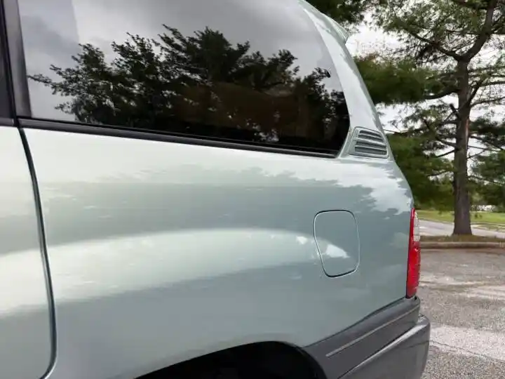 2003 Lexus LX 470