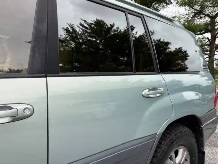 2003 Lexus LX 470