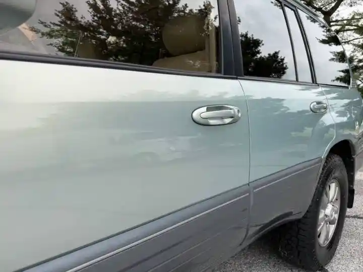 2003 Lexus LX 470