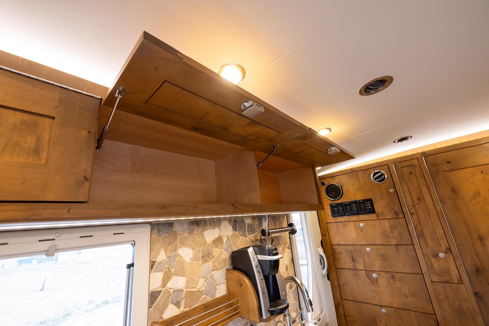 2016 EarthRoamer XV-LTS 161