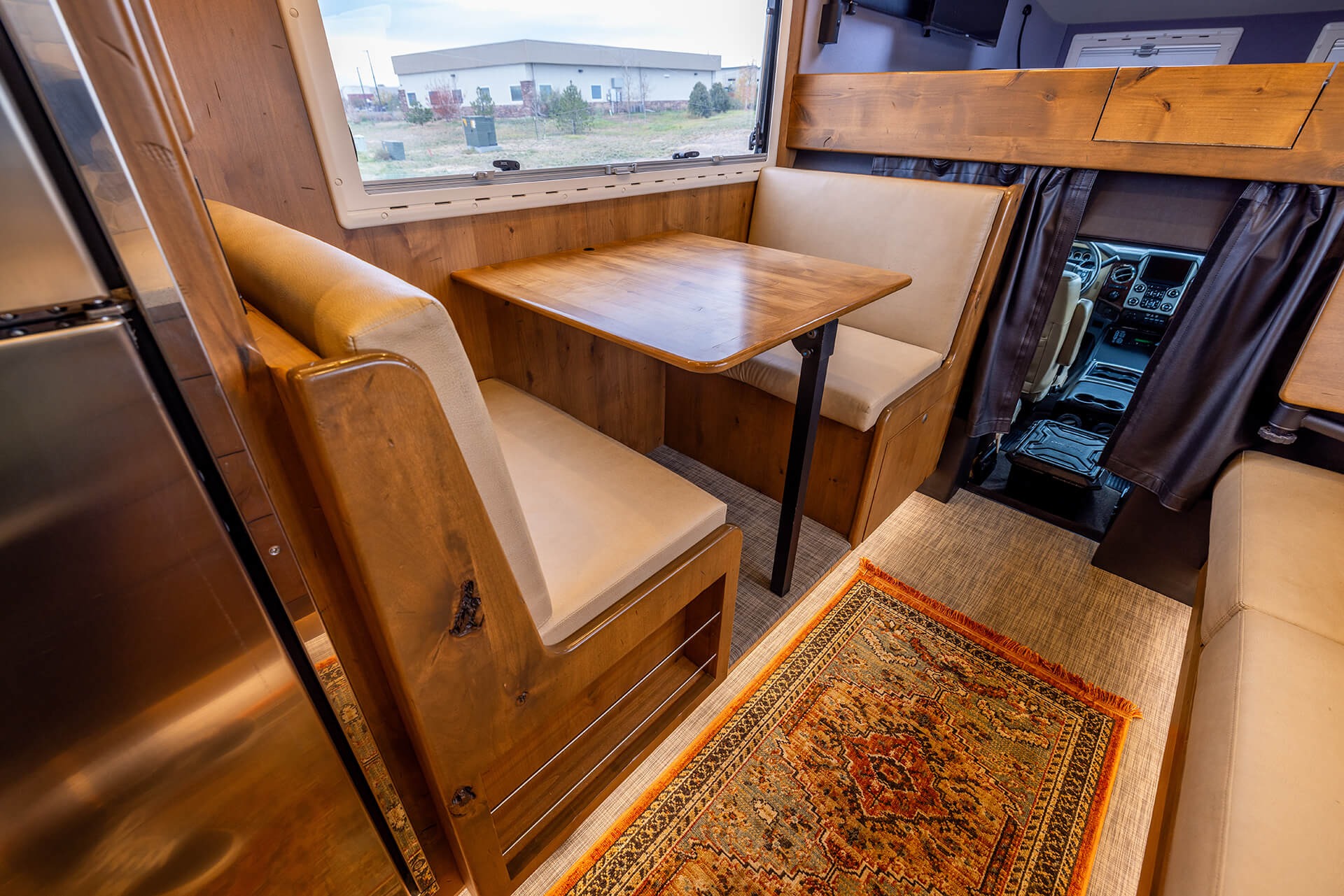 2016 EarthRoamer XV-LTS 161