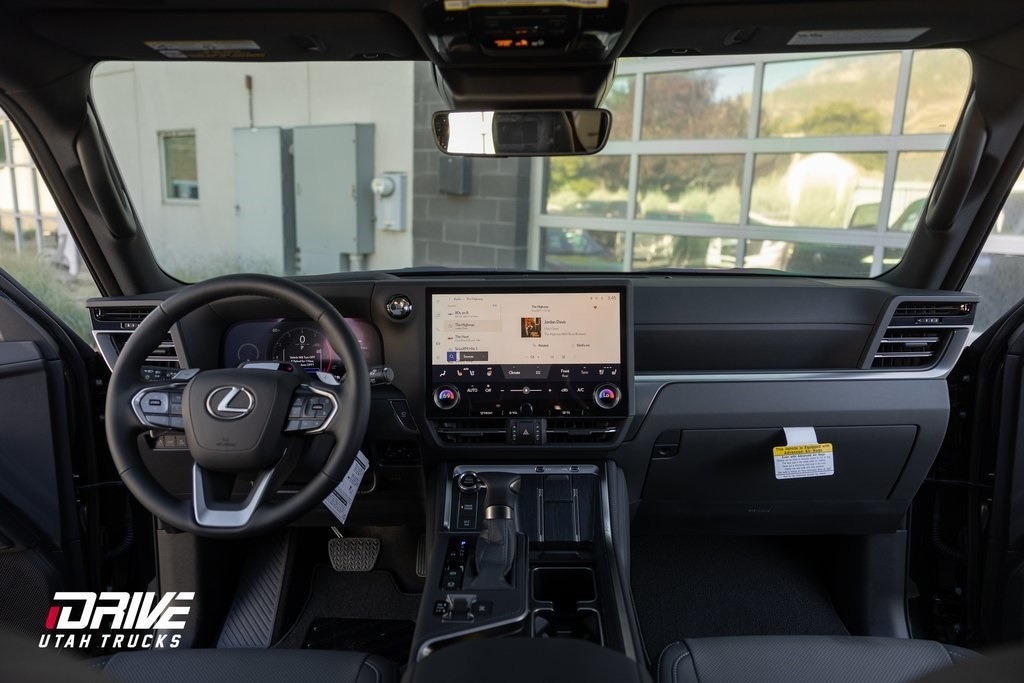 2025 Lexus GX 550 Premium