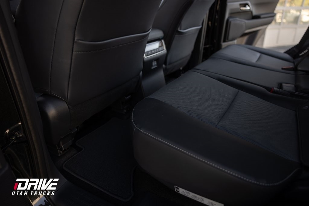 2025 Lexus GX 550 Premium