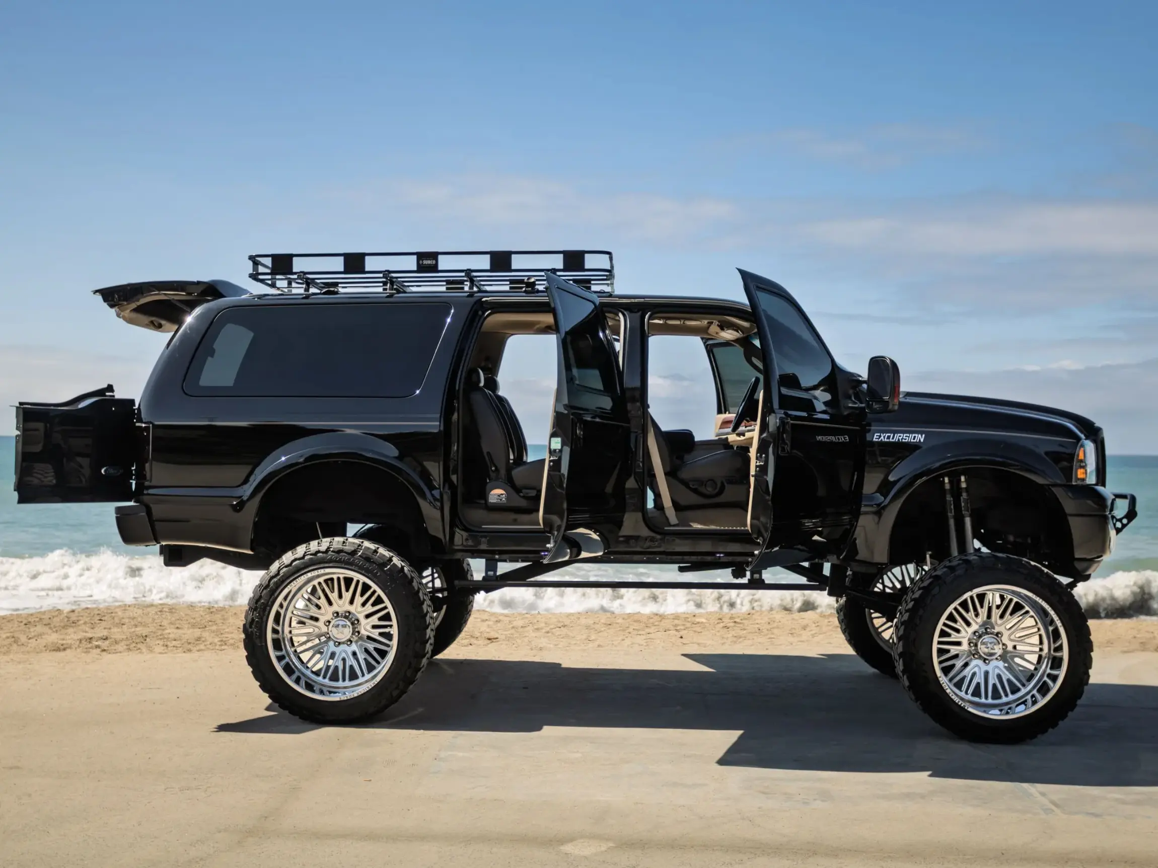 Modified 2005 Ford Excursion Eddie Bauer