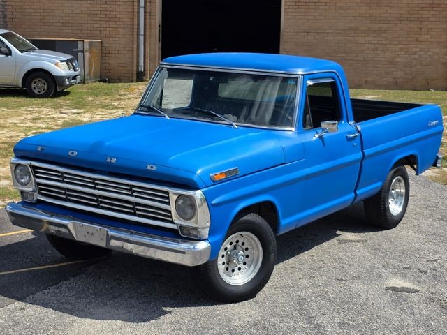  Ford F-100