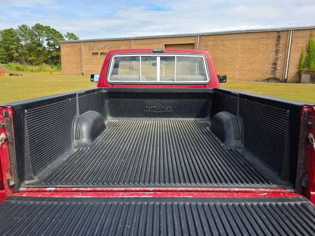 1991 Ford F-150 XLT Lariat - 2