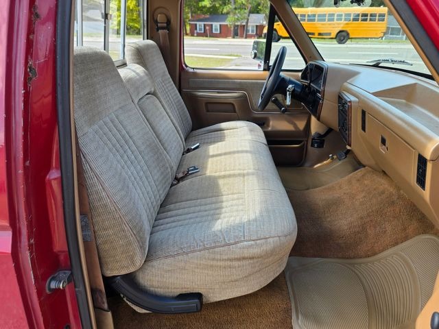 1991 Ford F-150 XLT Lariat