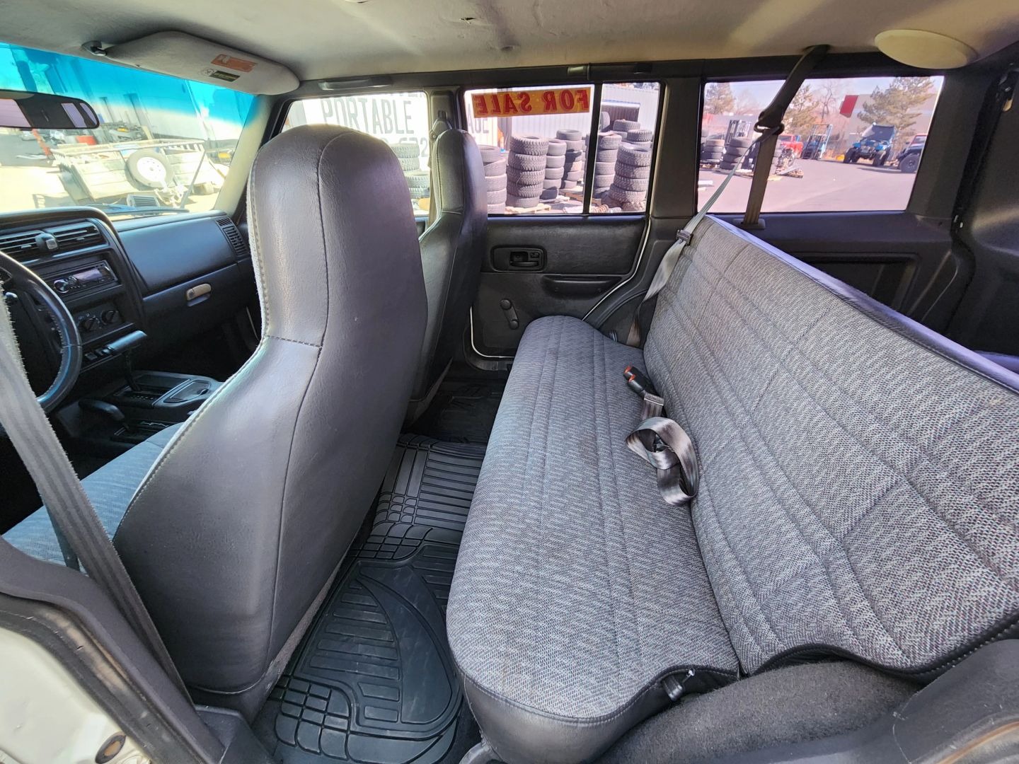 1999 Jeep Cherokee XJ