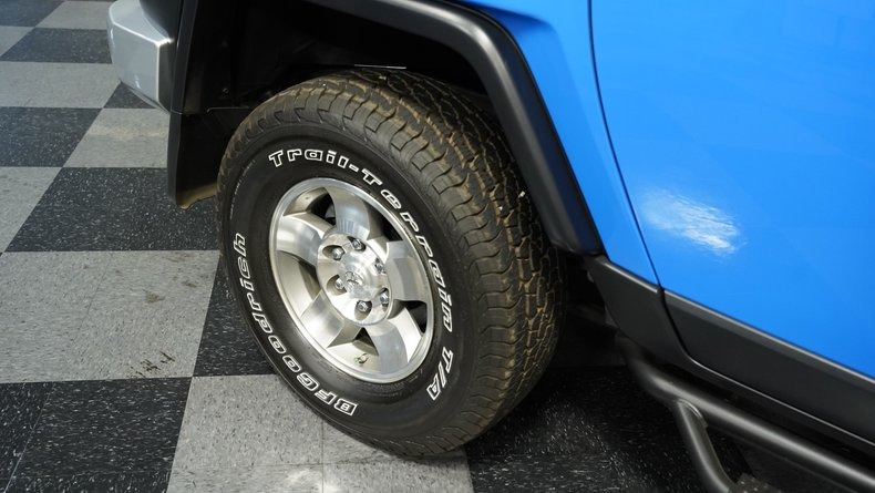 5k-Mile 2008 Toyota FJ Cruiser