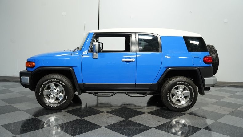 5k-Mile 2008 Toyota FJ Cruiser