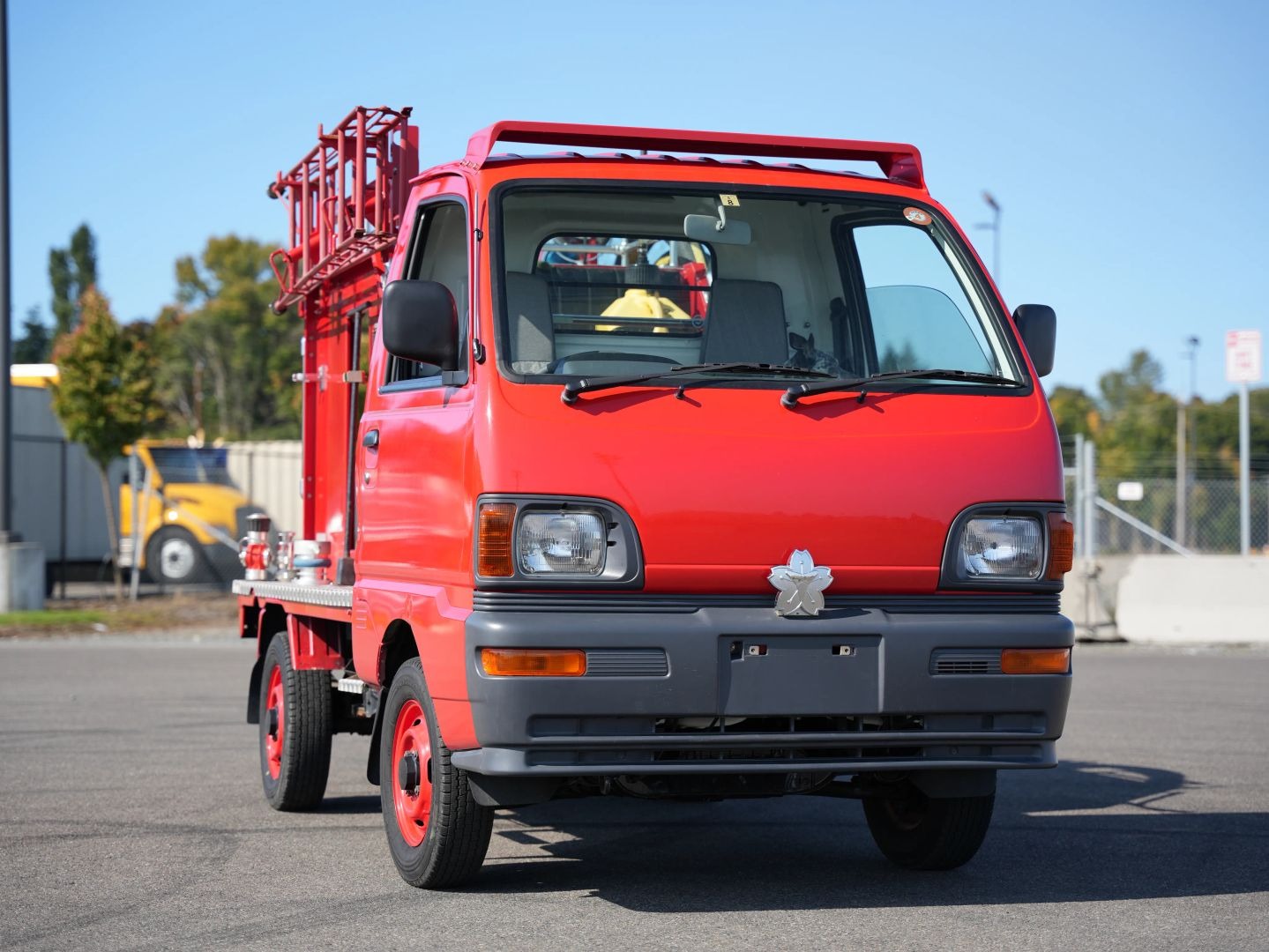1998 Mitsubishi Minicab Fire Truck