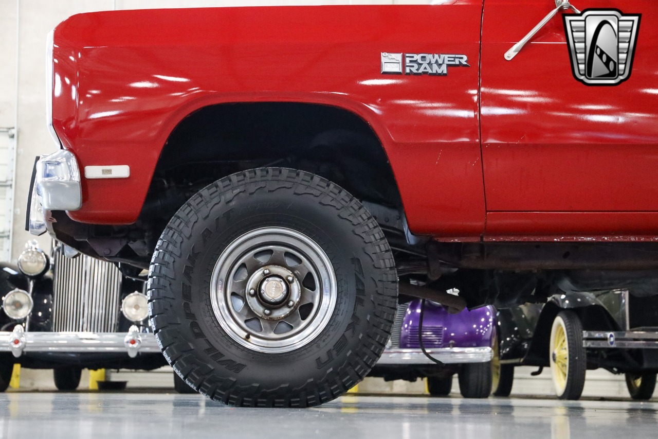 1984 Dodge W150 Prospector
