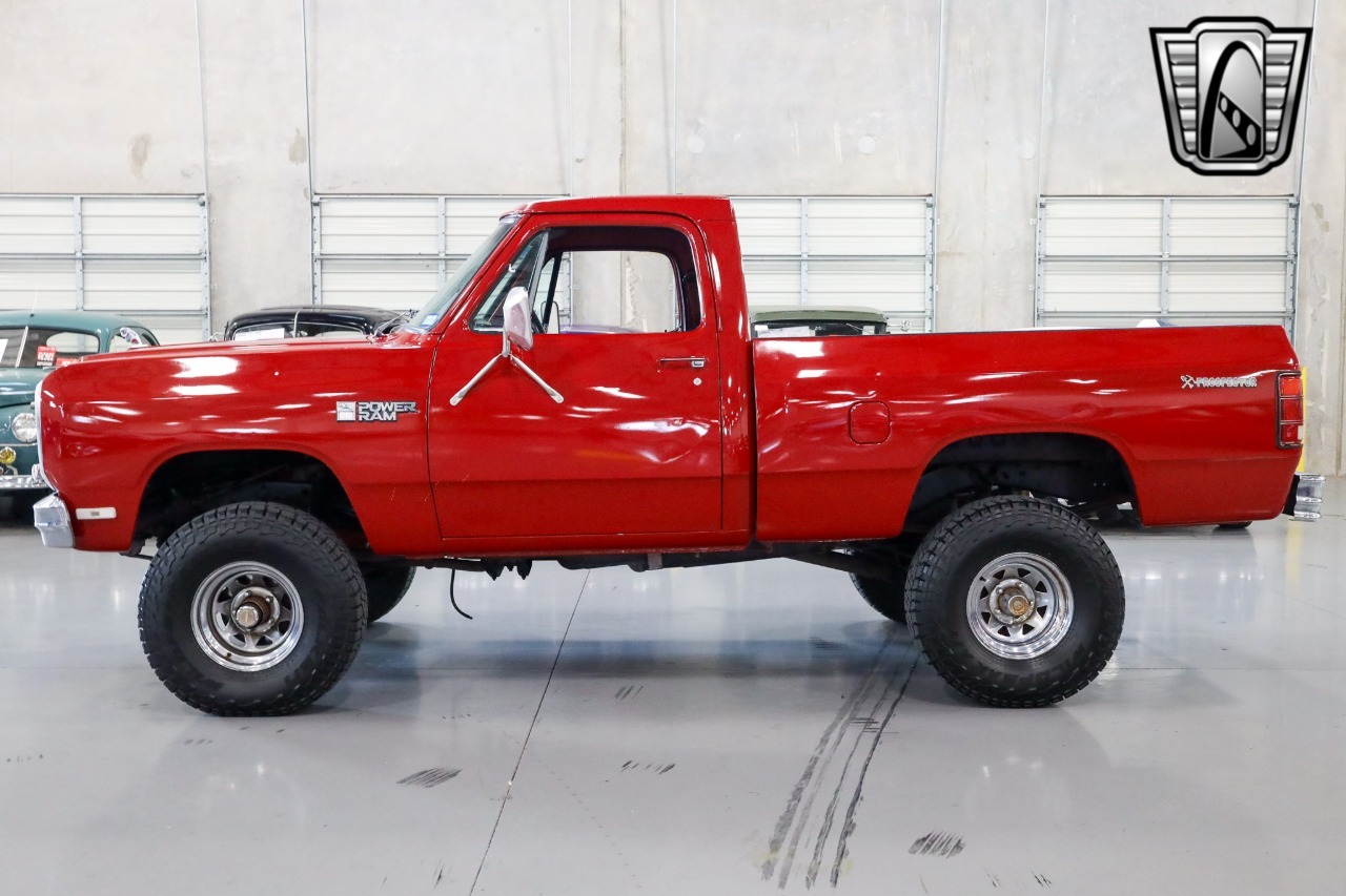 1984 Dodge W150 Prospector