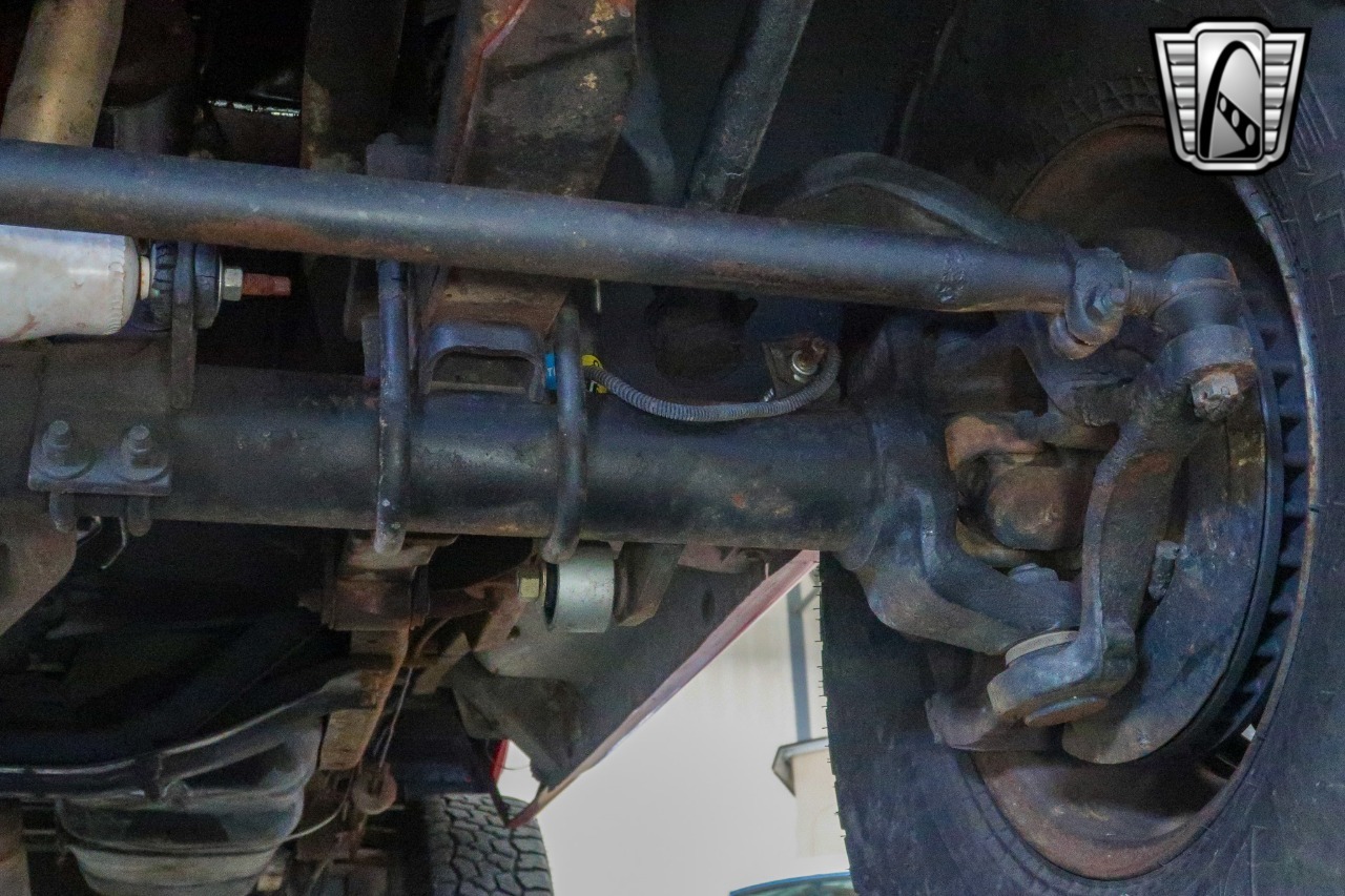 1984 Dodge W150 Prospector