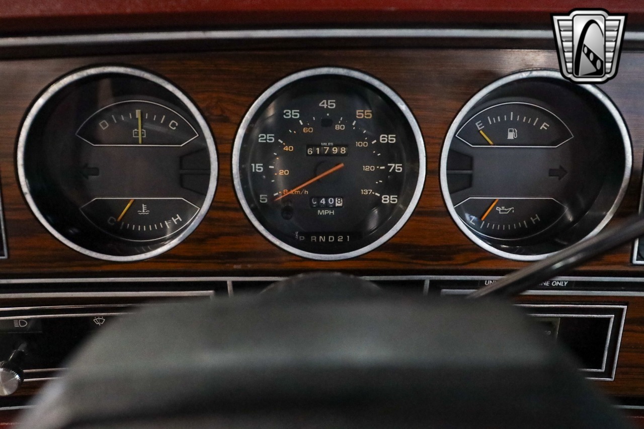 1984 Dodge W150 Prospector