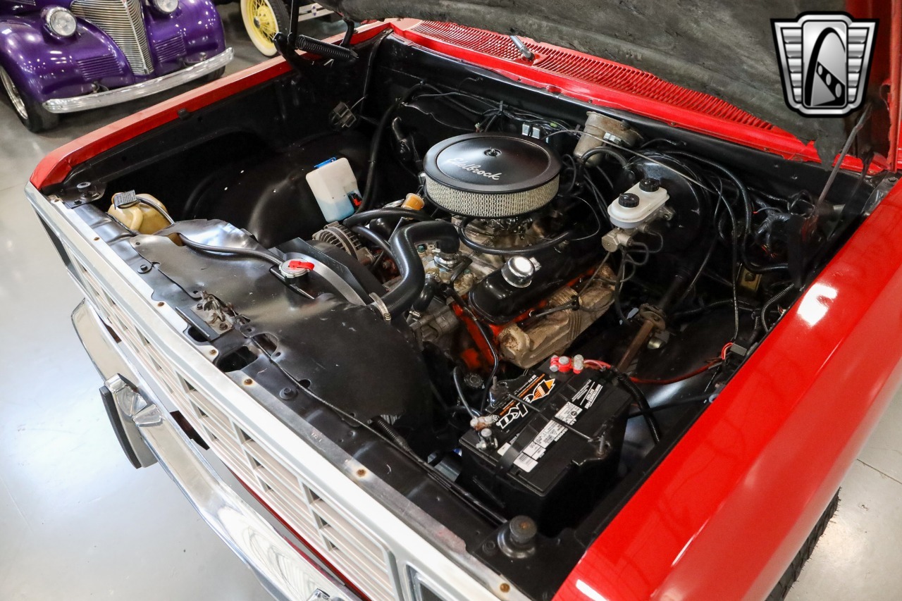 1984 Dodge W150 Prospector