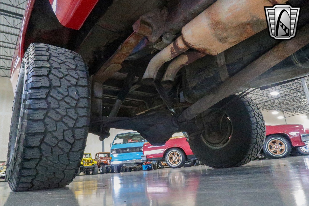 1984 Dodge W150 Prospector