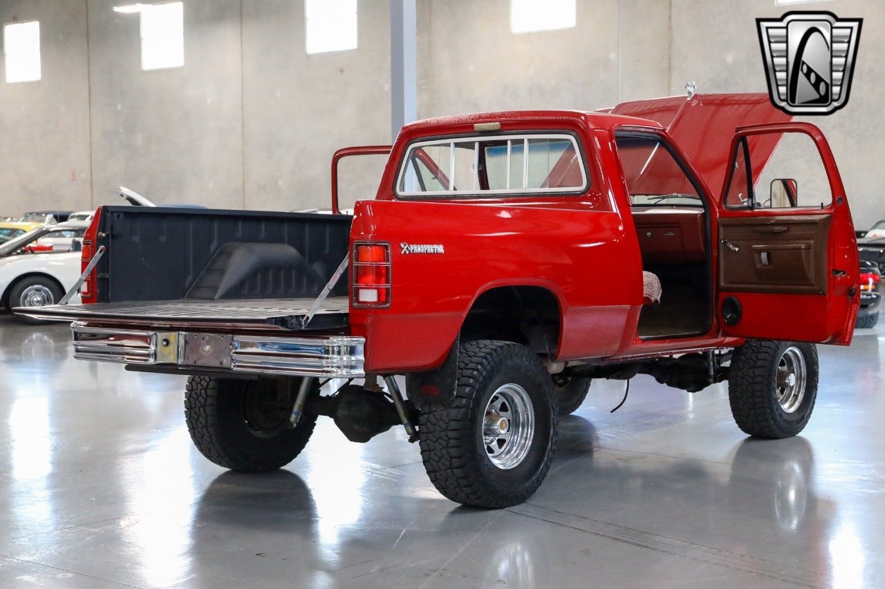 1984 Dodge W150 Prospector