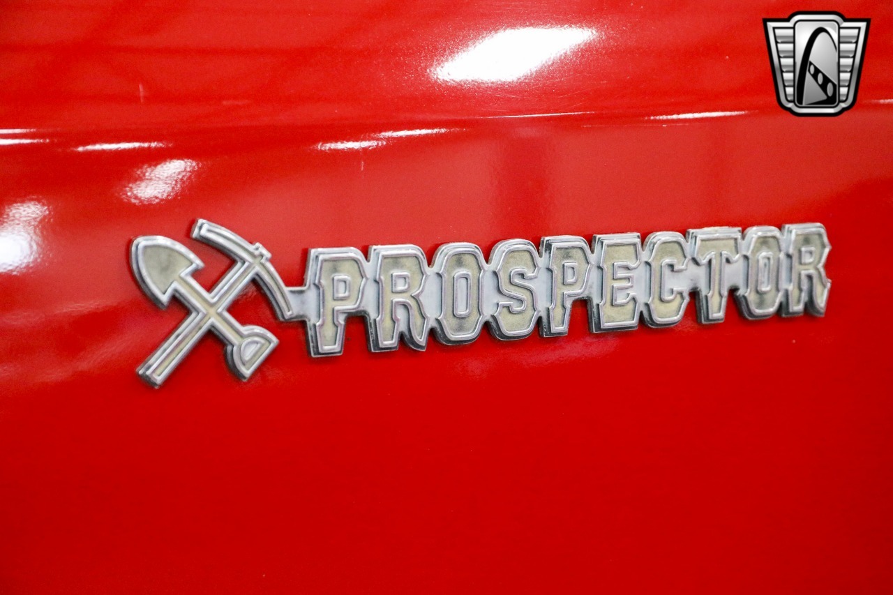 1984 Dodge W150 Prospector