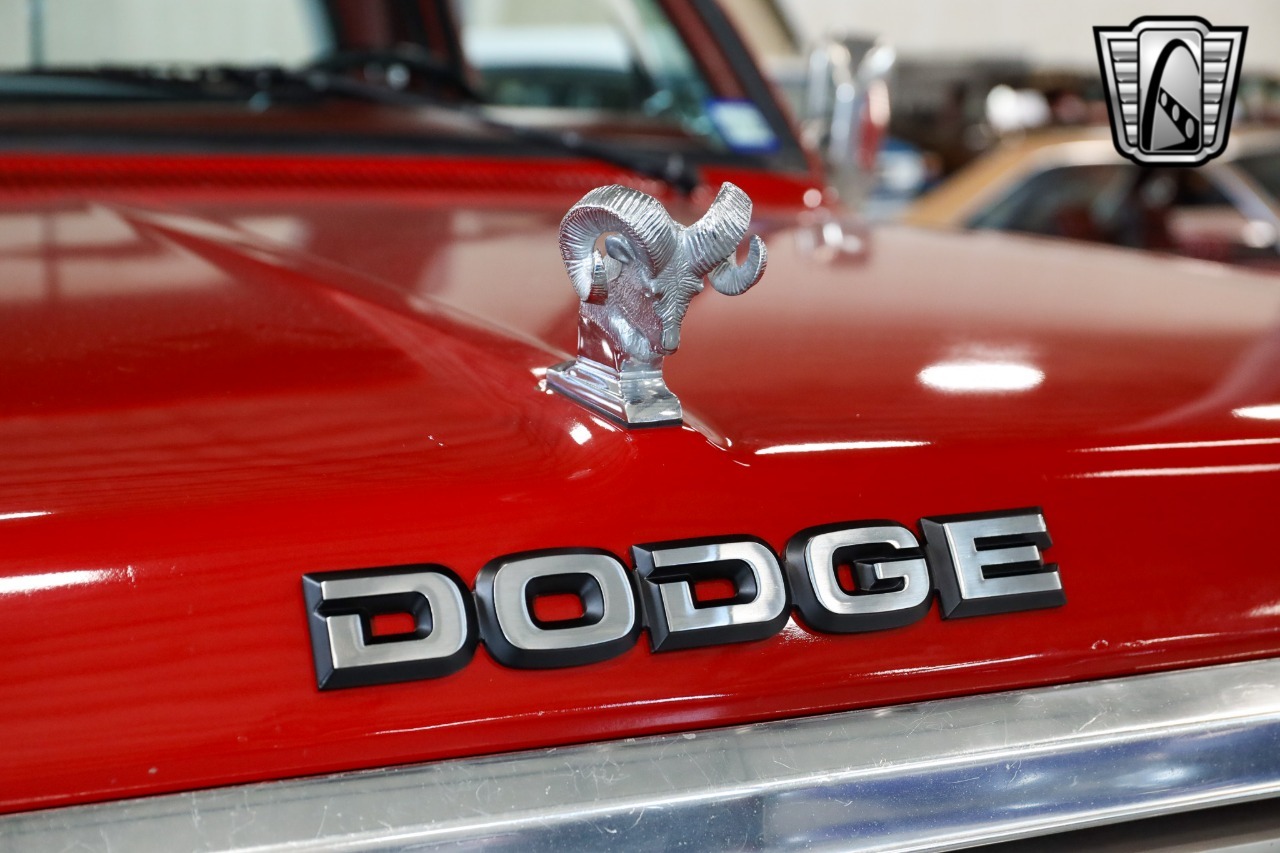 1984 Dodge W150 Prospector