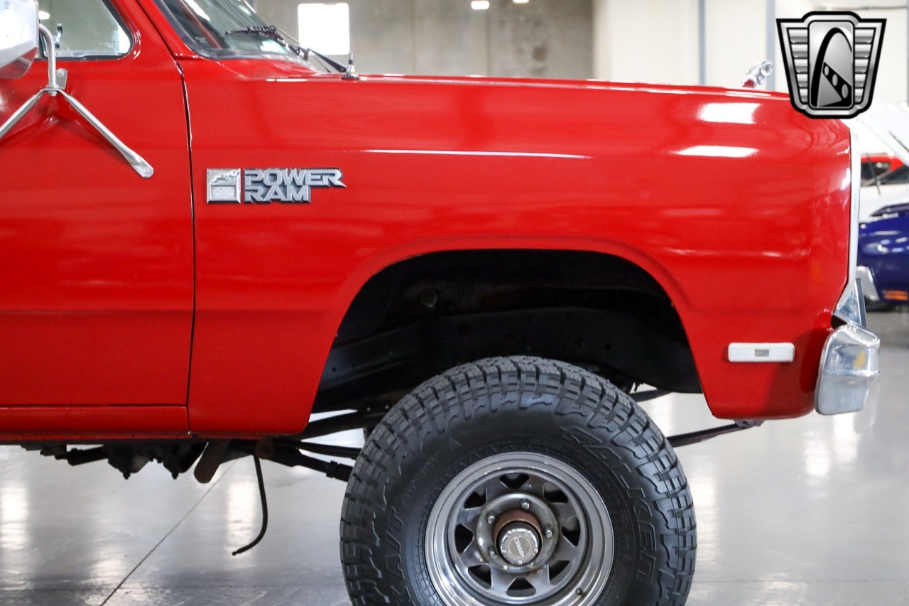 1984 Dodge W150 Prospector