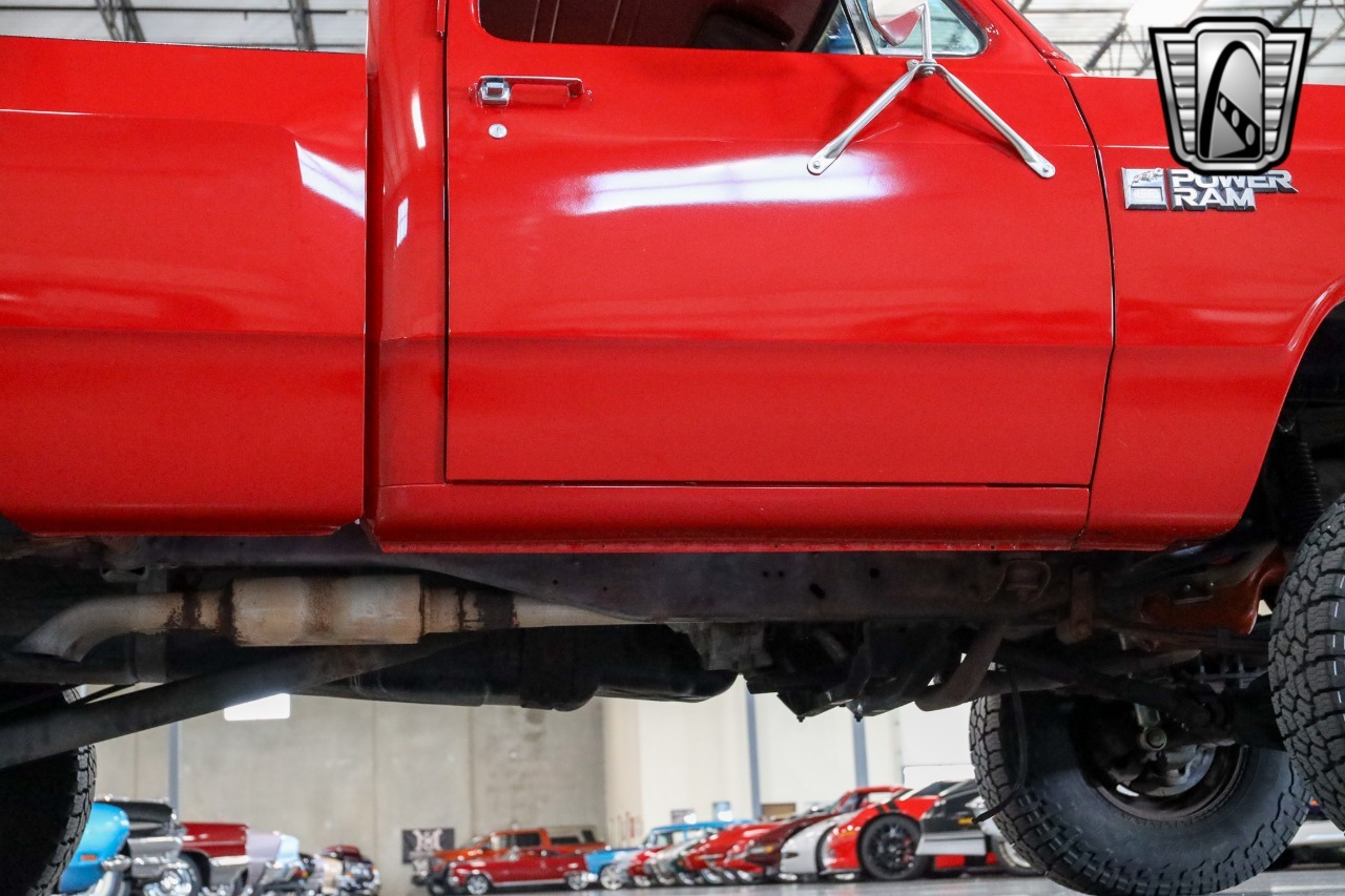 1984 Dodge W150 Prospector