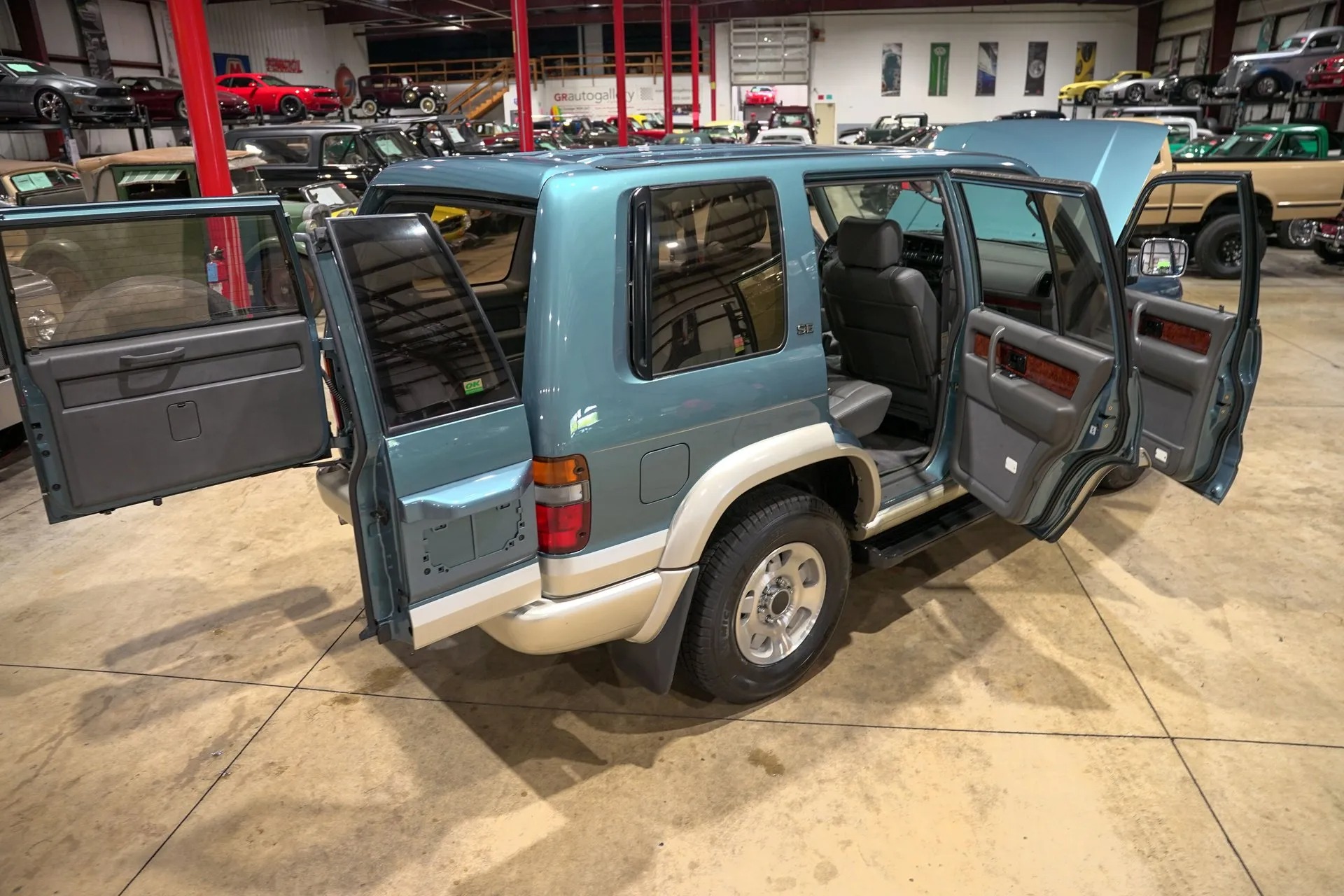 3k-Mile 1996 Isuzu Trooper