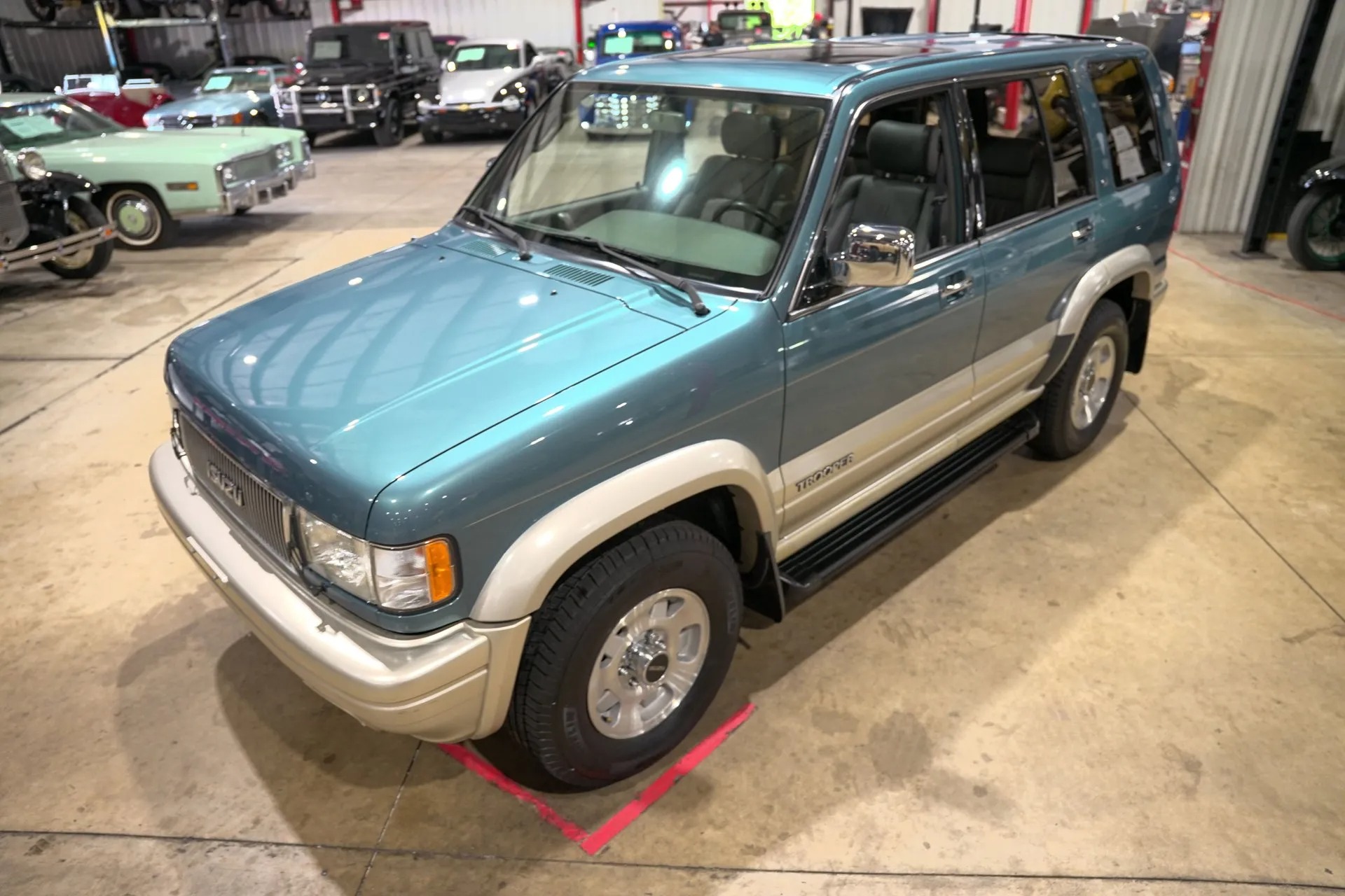 3k-Mile 1996 Isuzu Trooper