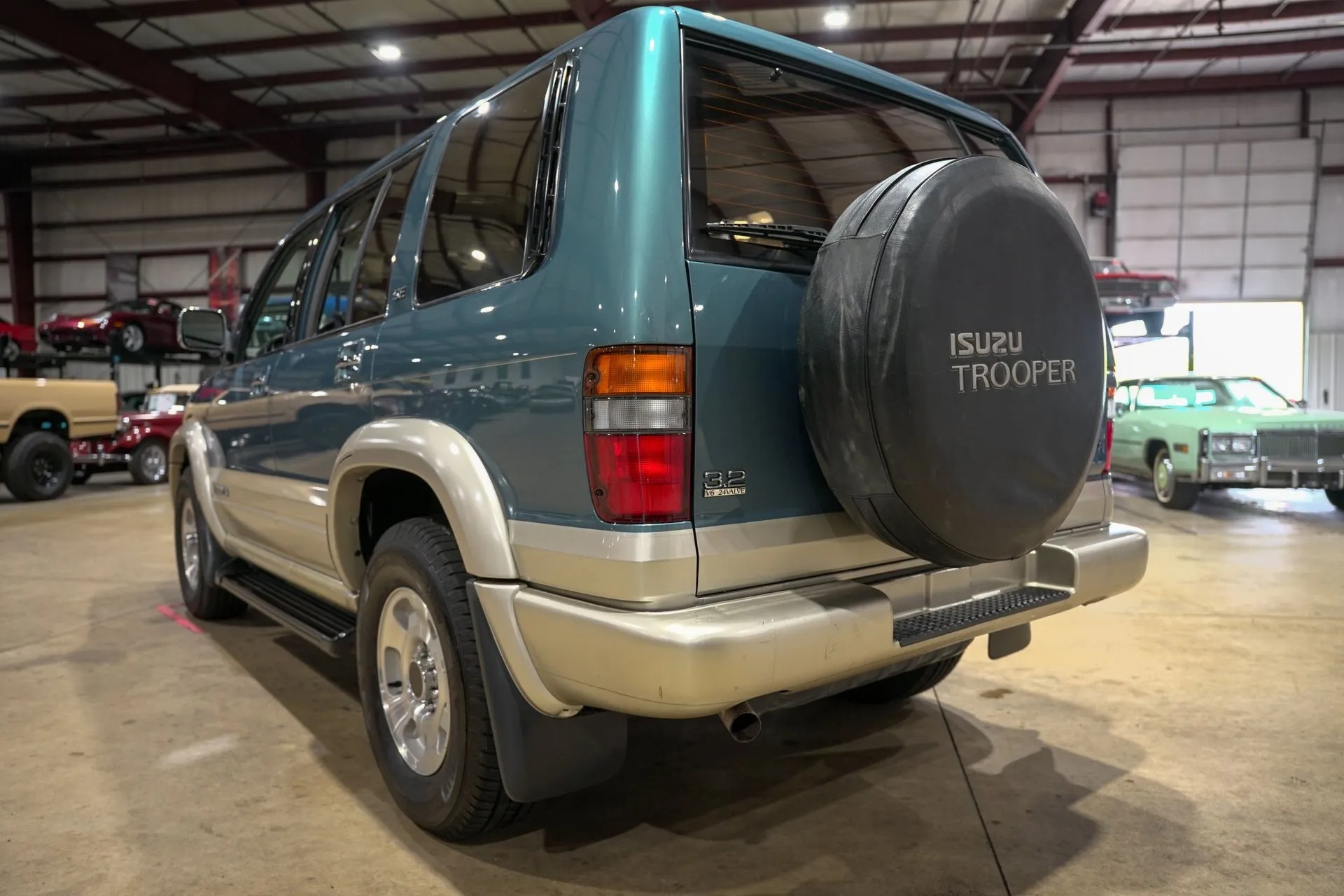 3k-Mile 1996 Isuzu Trooper