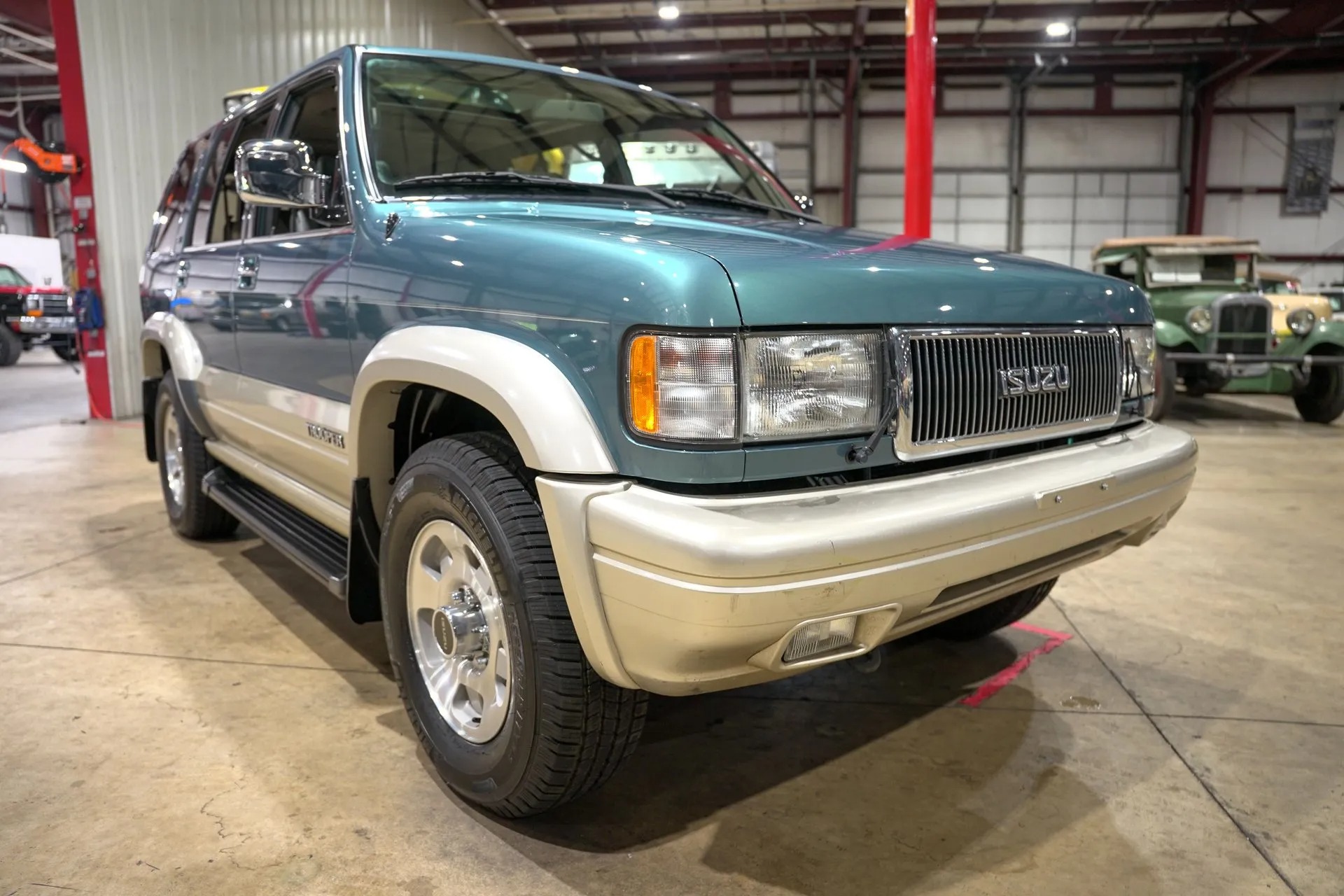 3k-Mile 1996 Isuzu Trooper