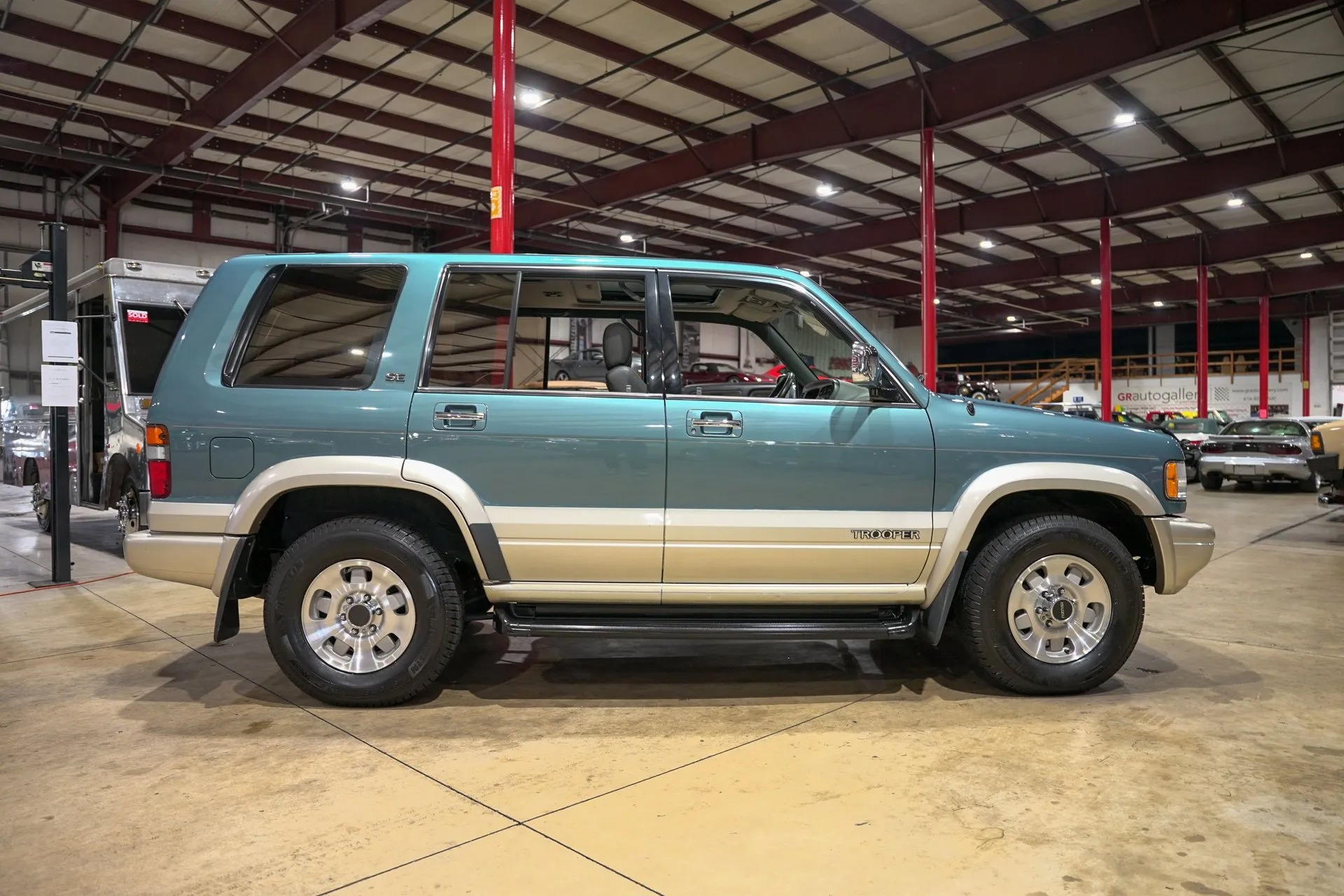 3k-Mile 1996 Isuzu Trooper