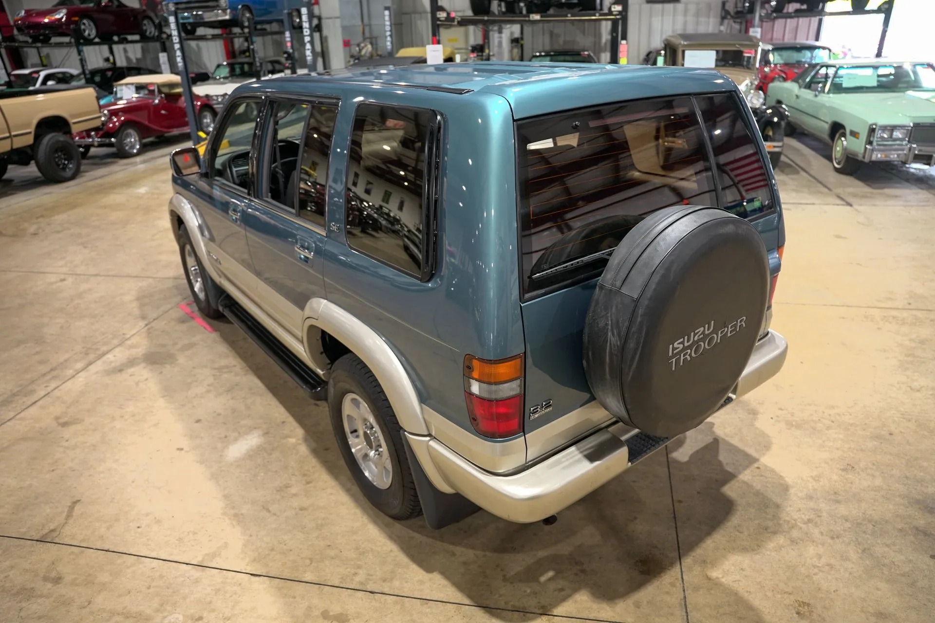 3k-Mile 1996 Isuzu Trooper