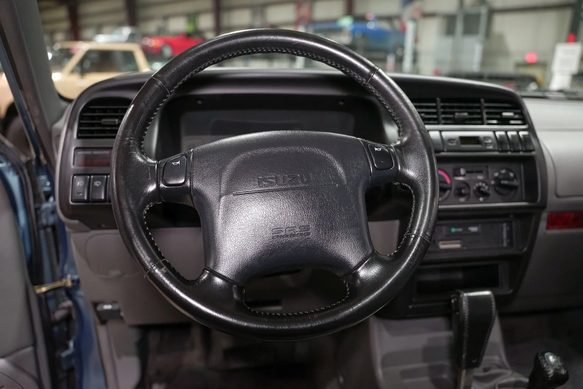 3k-Mile 1996 Isuzu Trooper