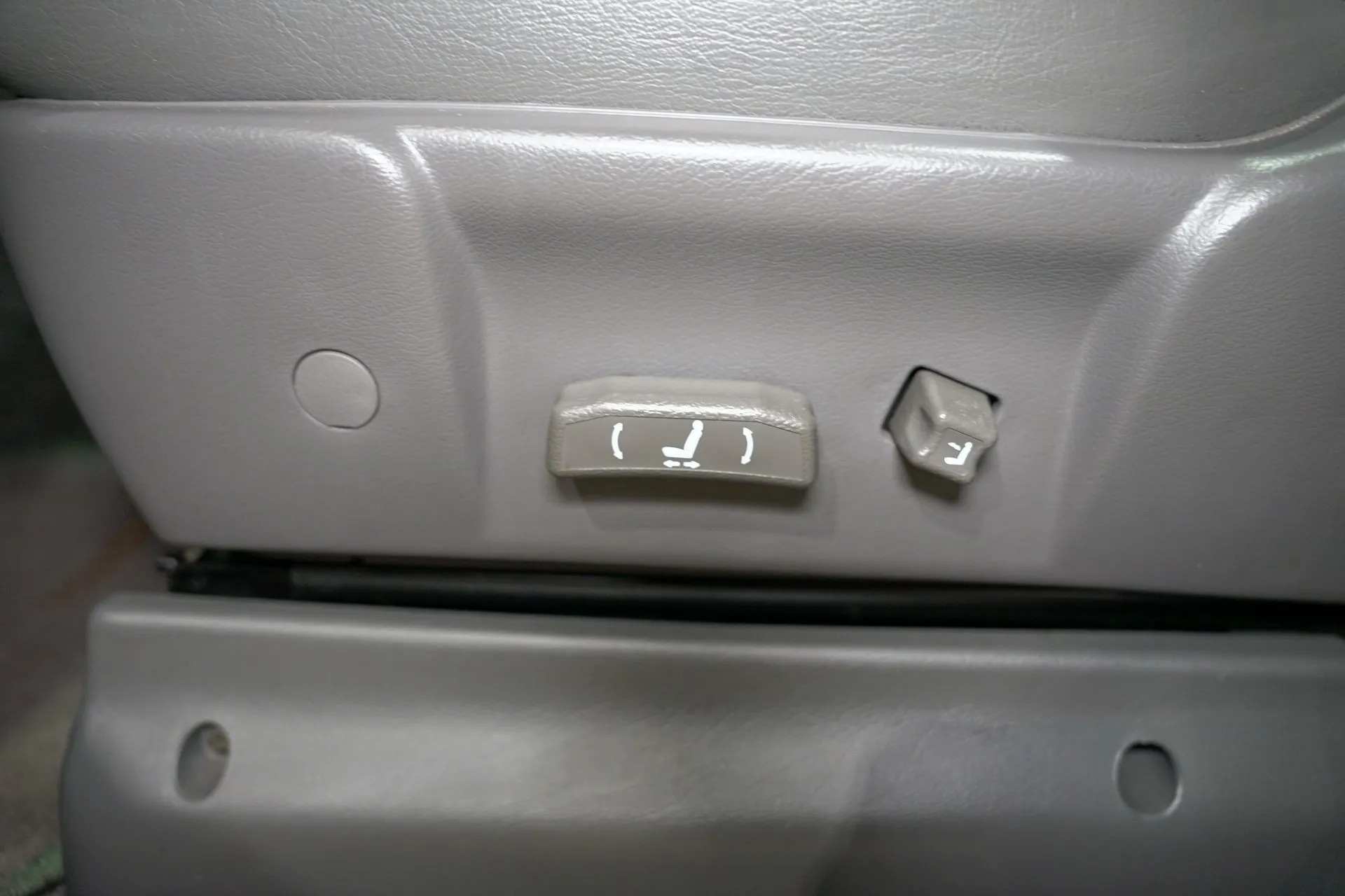 3k-Mile 1996 Isuzu Trooper