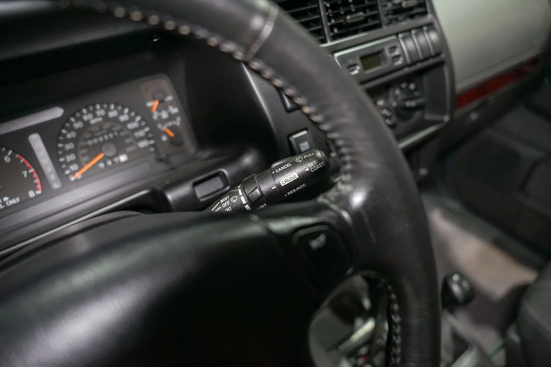 3k-Mile 1996 Isuzu Trooper