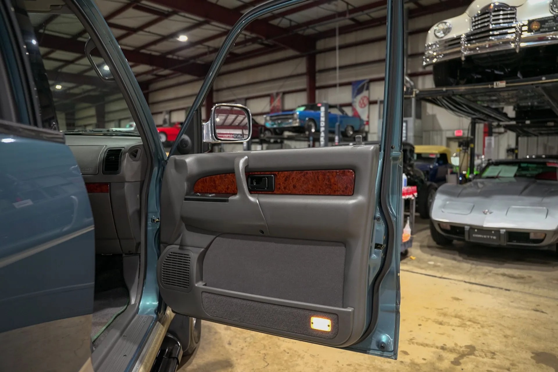 3k-Mile 1996 Isuzu Trooper