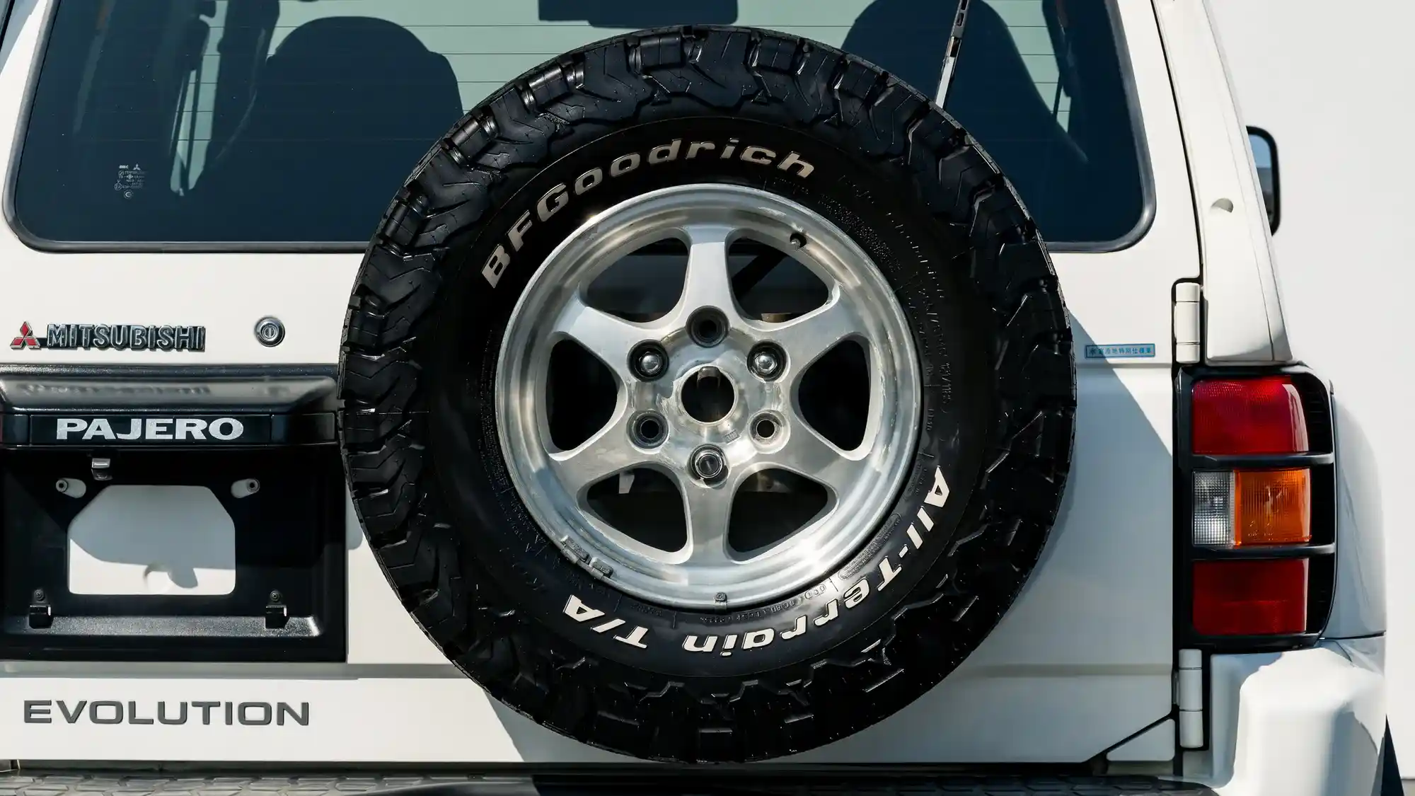 1999 Mitsubishi Pajero Evolution