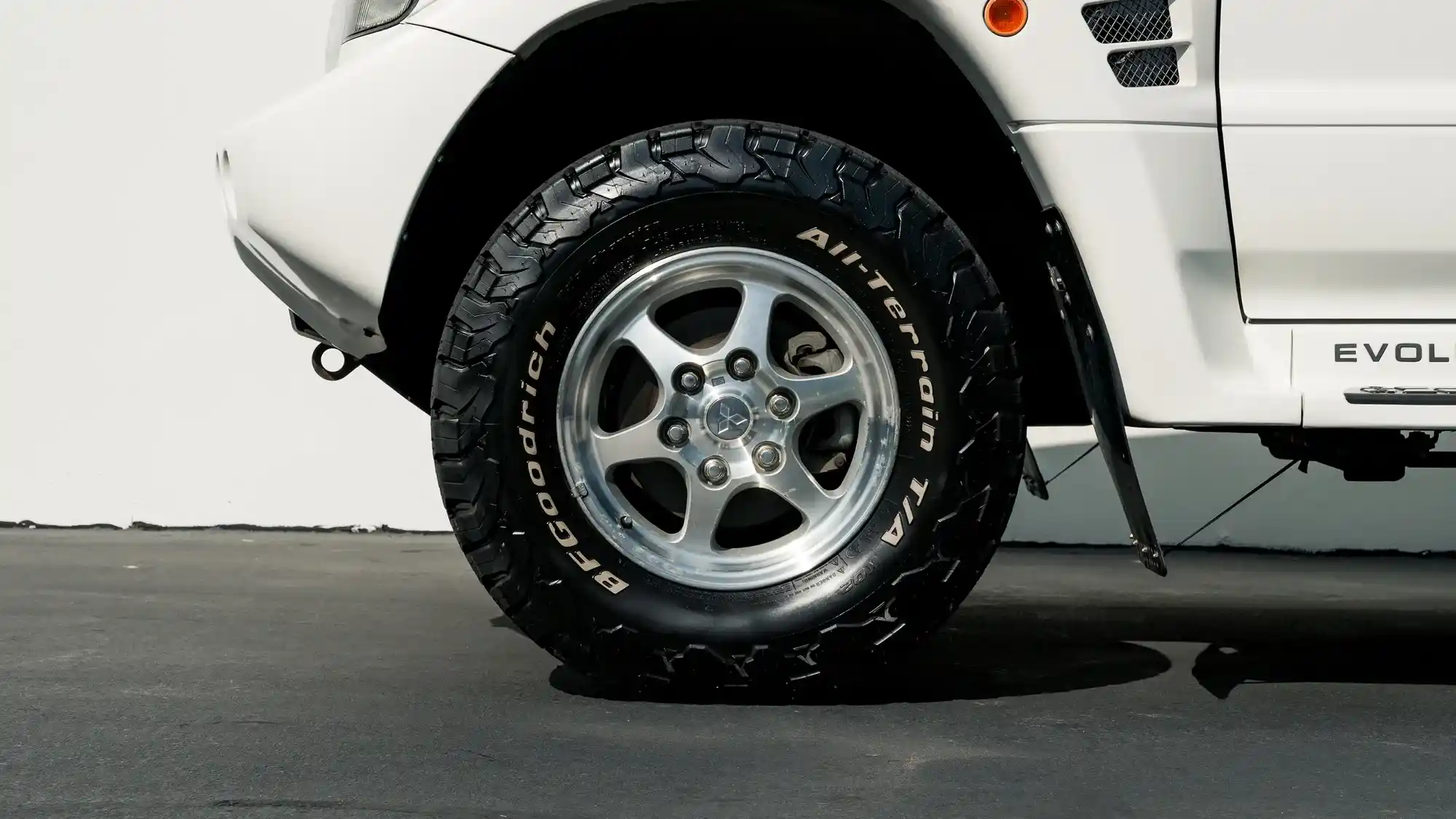 1999 Mitsubishi Pajero Evolution