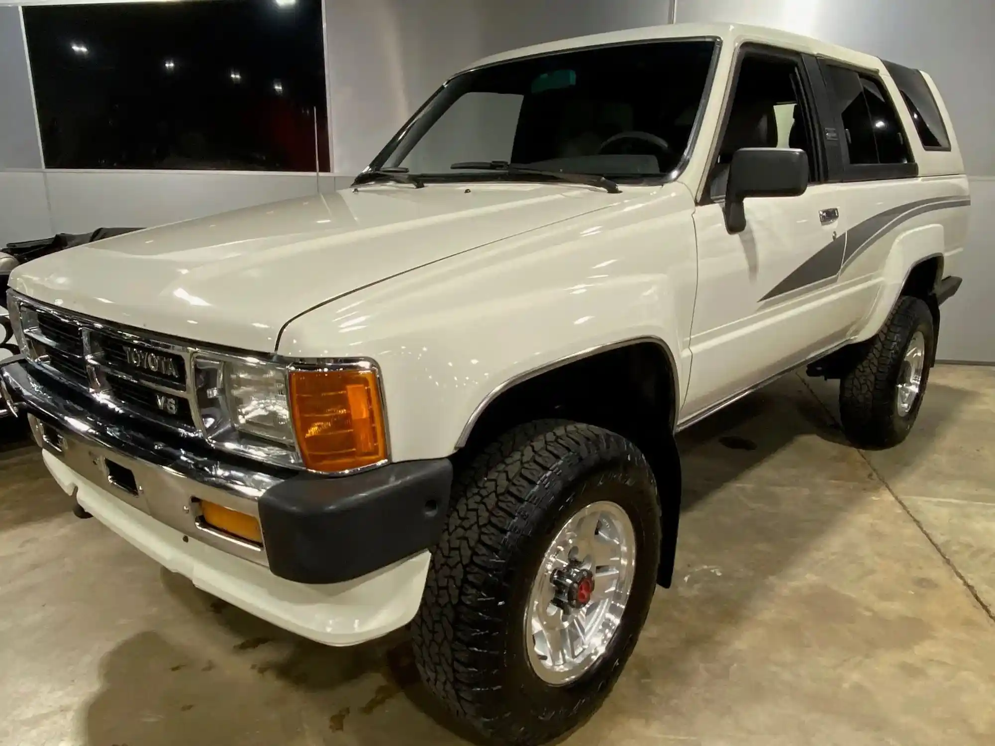 1989 Toyota 4Runner SR5 V6