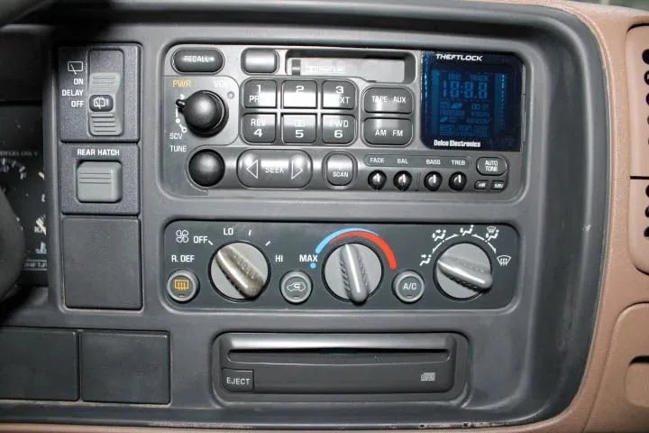 1995 Chevrolet Tahoe LS