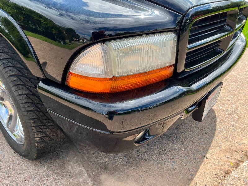 2002 Dodge Dakota R/T Sport - 4