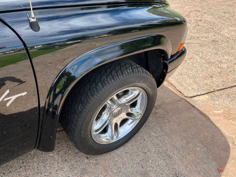 2002 Dodge Dakota R/T Sport - 5