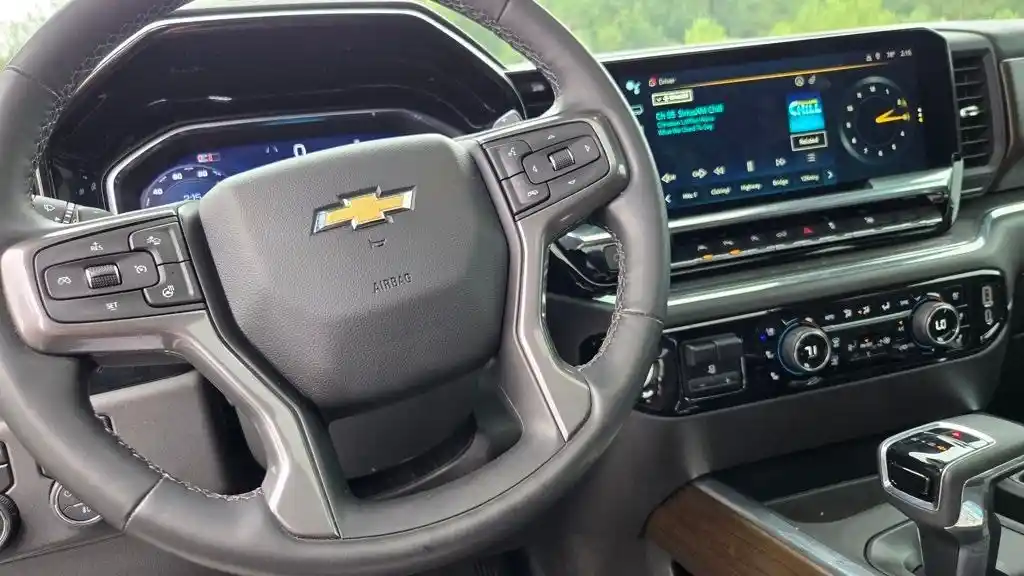2024 Chevrolet Silverado 1500 High Country Premium