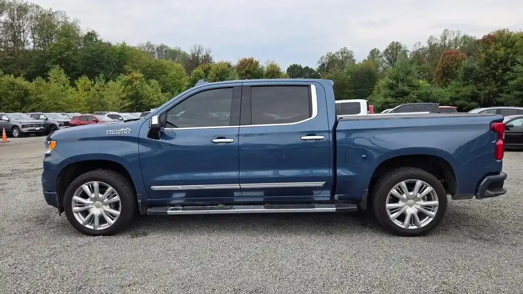 2024 Chevrolet Silverado 1500 High Country Premium