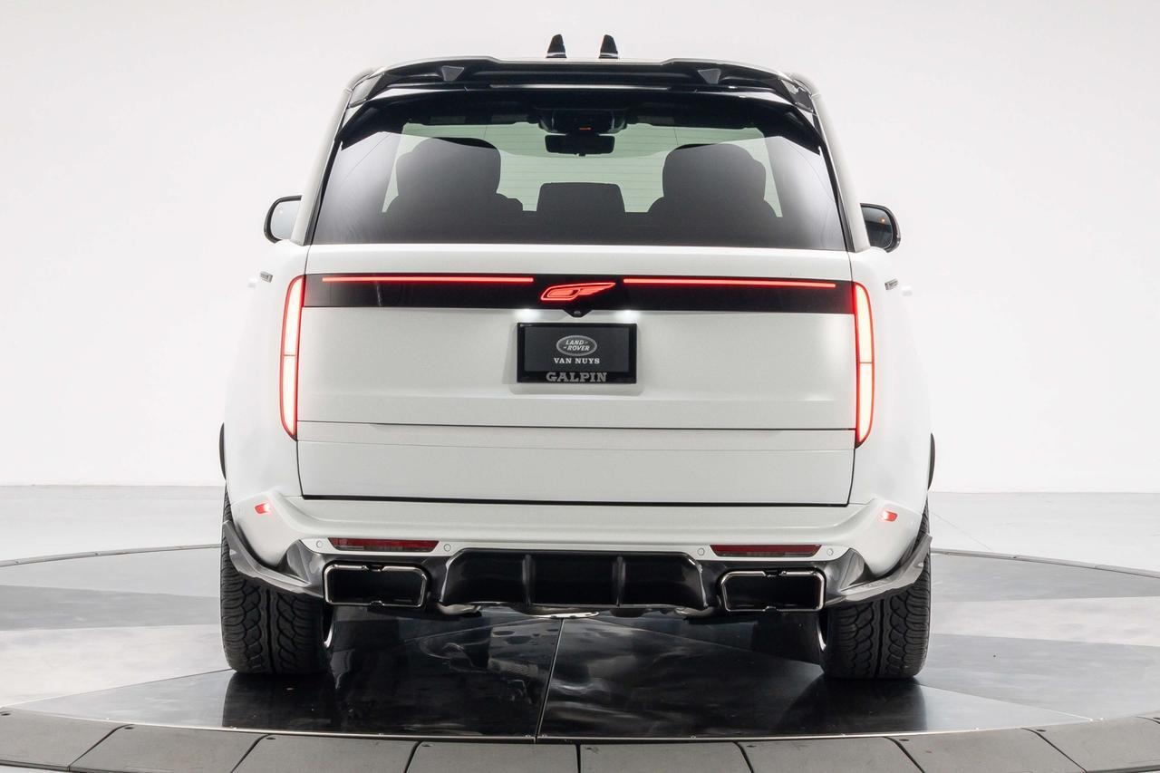 Overfinch-Built 2025 Land Rover Range Rover Autobiography SWB